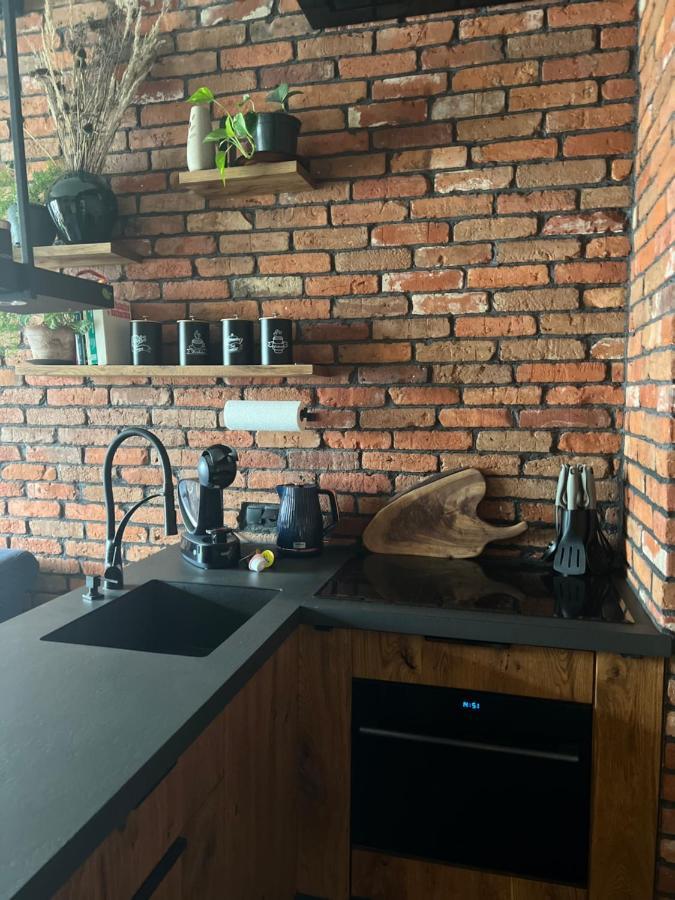 Appartamento Lake Park Apartament With Free Parking Airport Netflix Varsavia Esterno foto